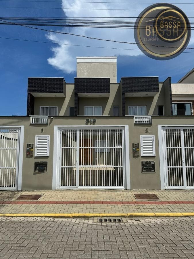 Casa para venda, 104m², com 2 dormitórios - Itacolomi, Balneário Piçarras
